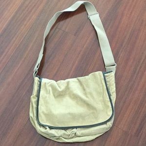 Messenger bag